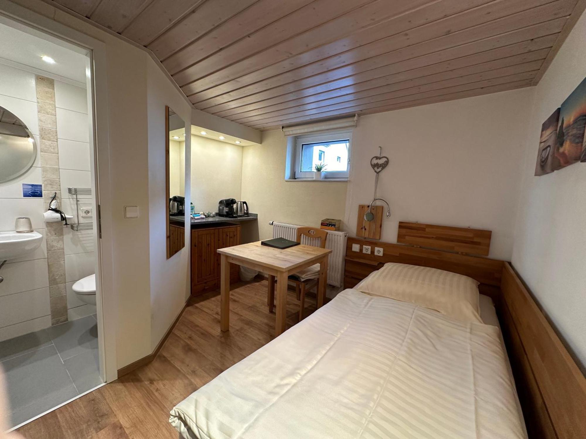 Pension Schramm Karlsruhe Exterior photo